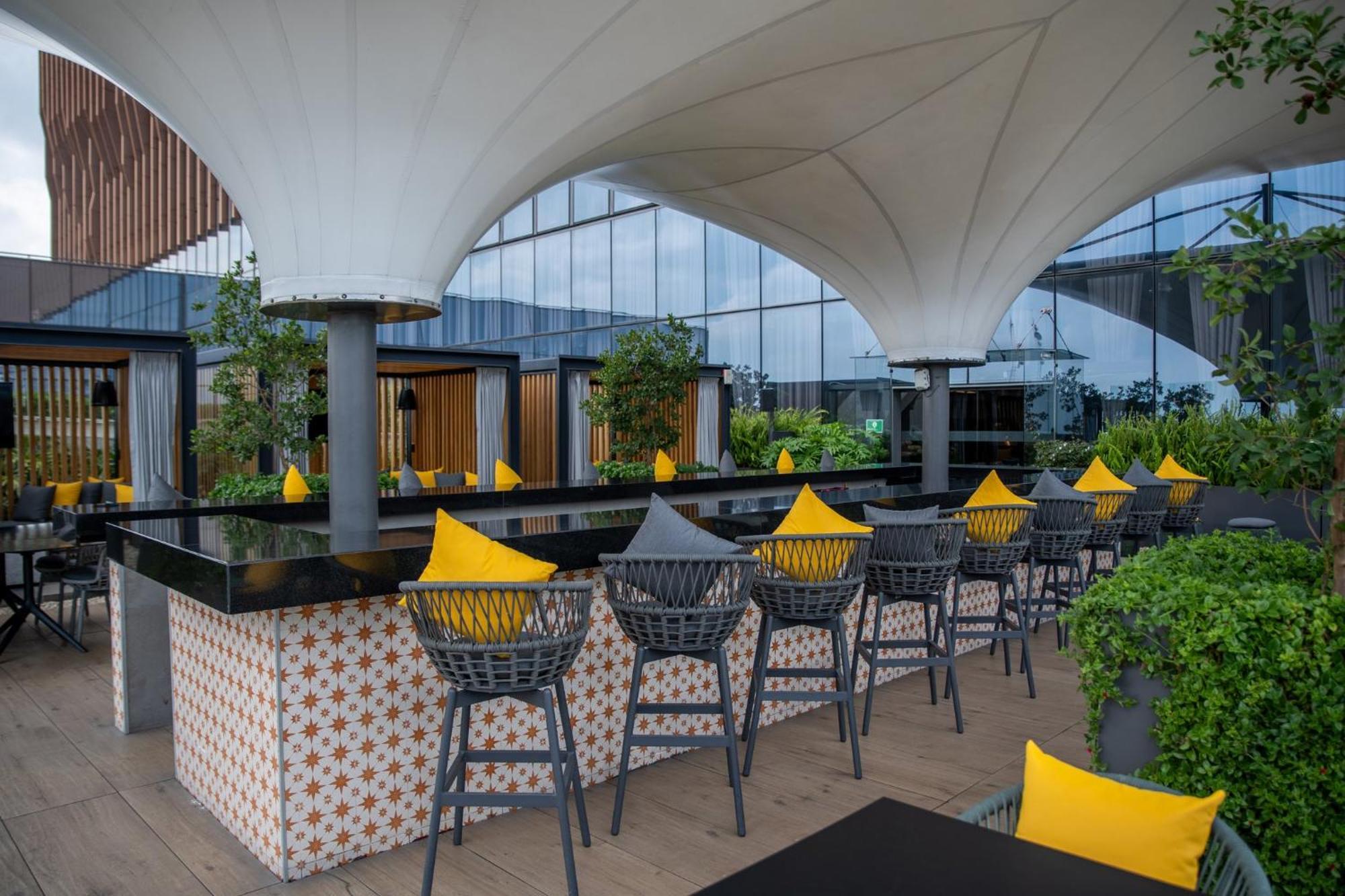 Fiesta Americana Viaducto Aeropuerto 멕시코 시 외부 사진 The Bar